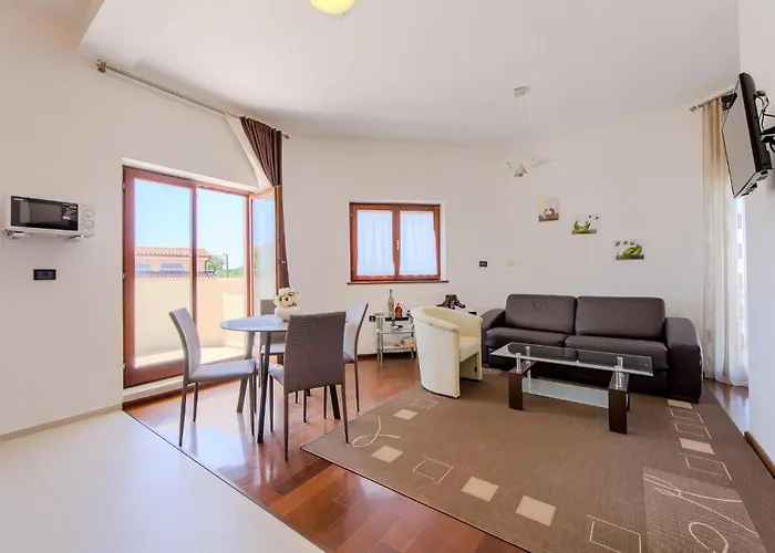 Apartman 1 Bedroom Beautiful In *